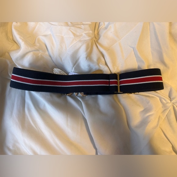 🍃2 for $60🍃 Butterfly belt from Aldo - Picture 2 of 3